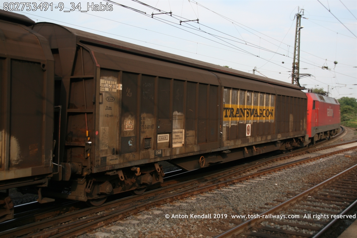 802753491-9_34_Habis.jpg